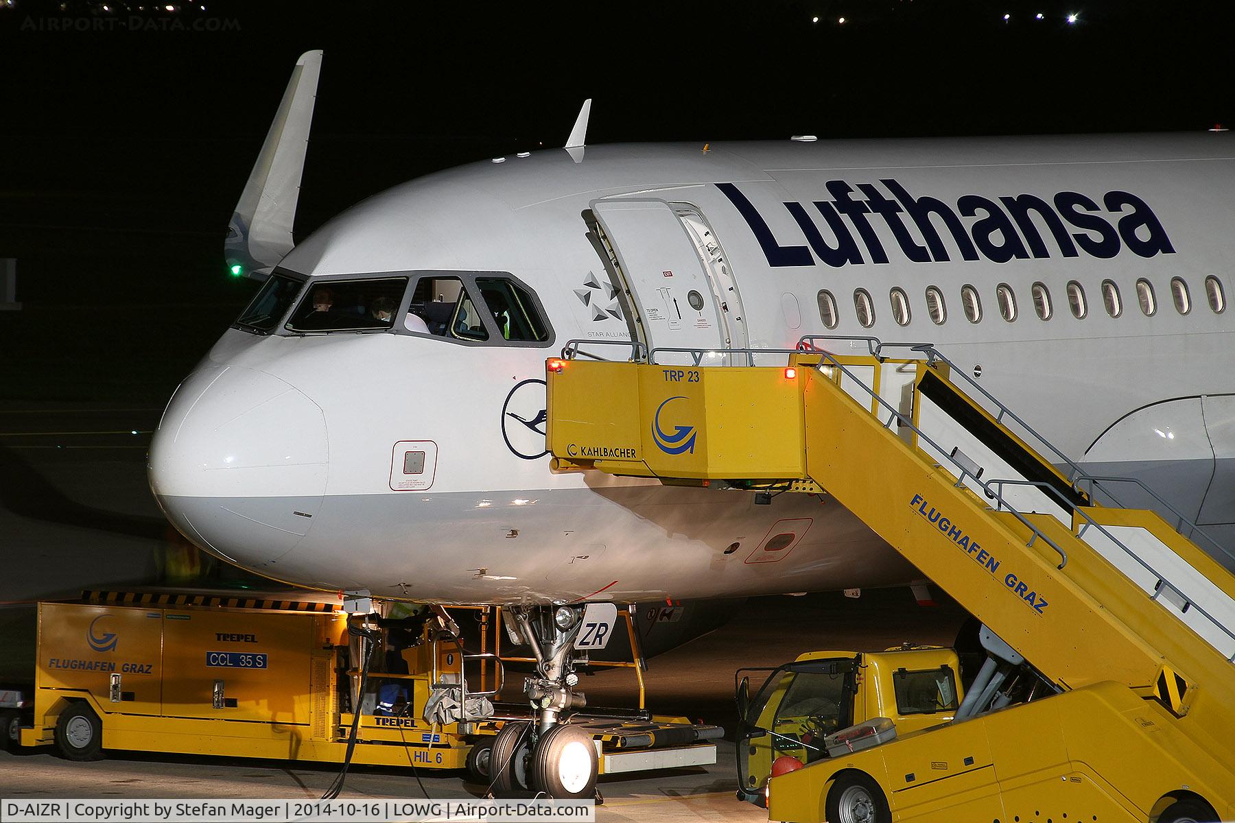 D-AIZR, 2013 Airbus A320-214 C/N 5525, Lufthansa A320-200 @ GRZ