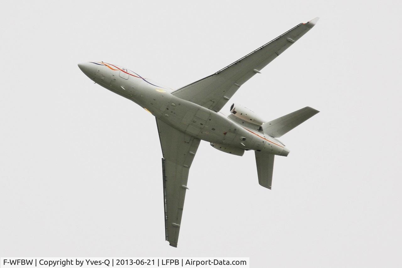 F-WFBW, 2005 Dassault Falcon 7X C/N 001, Dassault Falcon 7X, Solo display , Paris-Le Bourget (LFPB-LBG) Air Show 2013