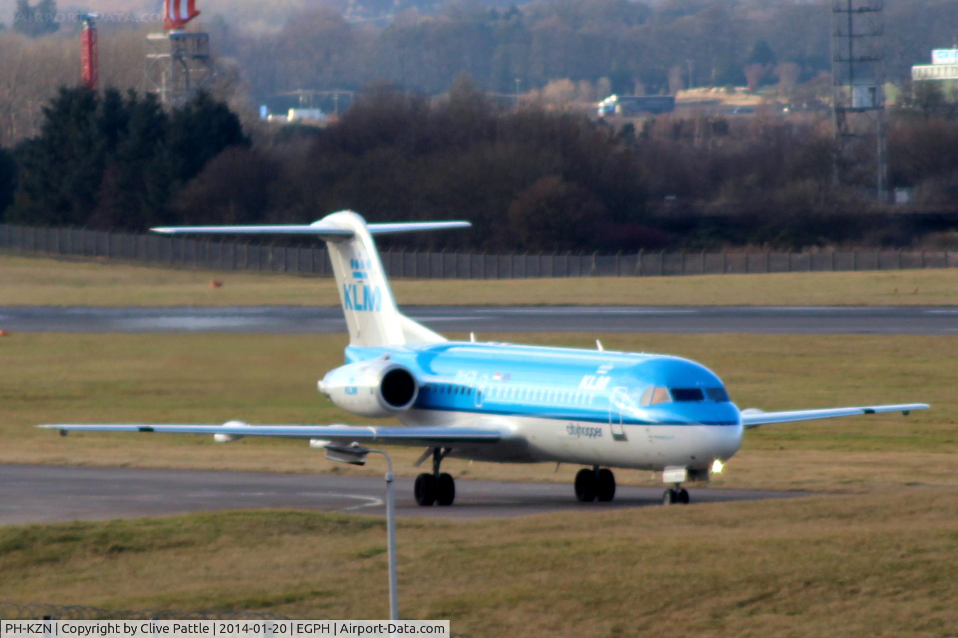 PH-KZN, 1995 Fokker 70 (F-28-0070) C/N 11553, Taxy for departure at Edinburgh EGPH