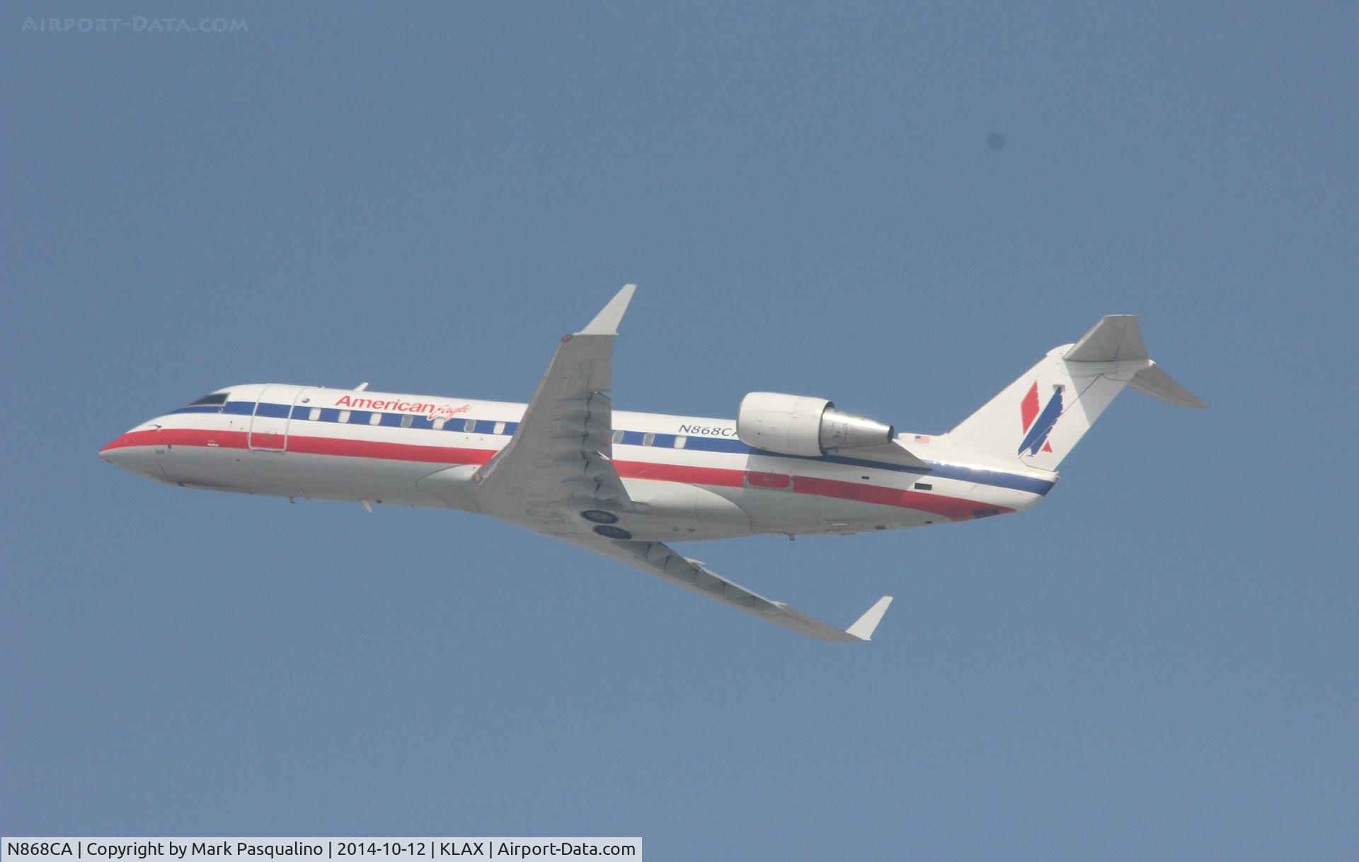 N868CA, 2000 Bombardier CRJ-100ER (CL-600-2B19) C/N 7427, CL-600-2B19