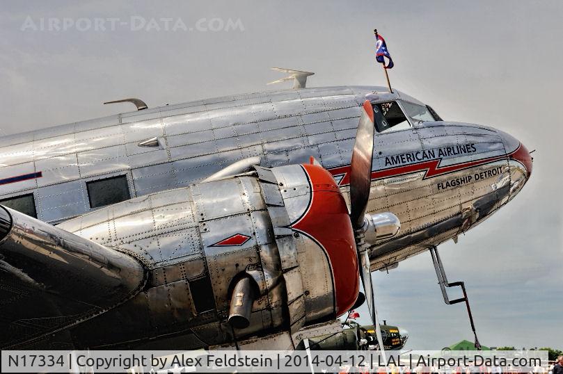 N17334, 1937 Douglas DC-3-178 C/N 1920, Sun-N-Fun