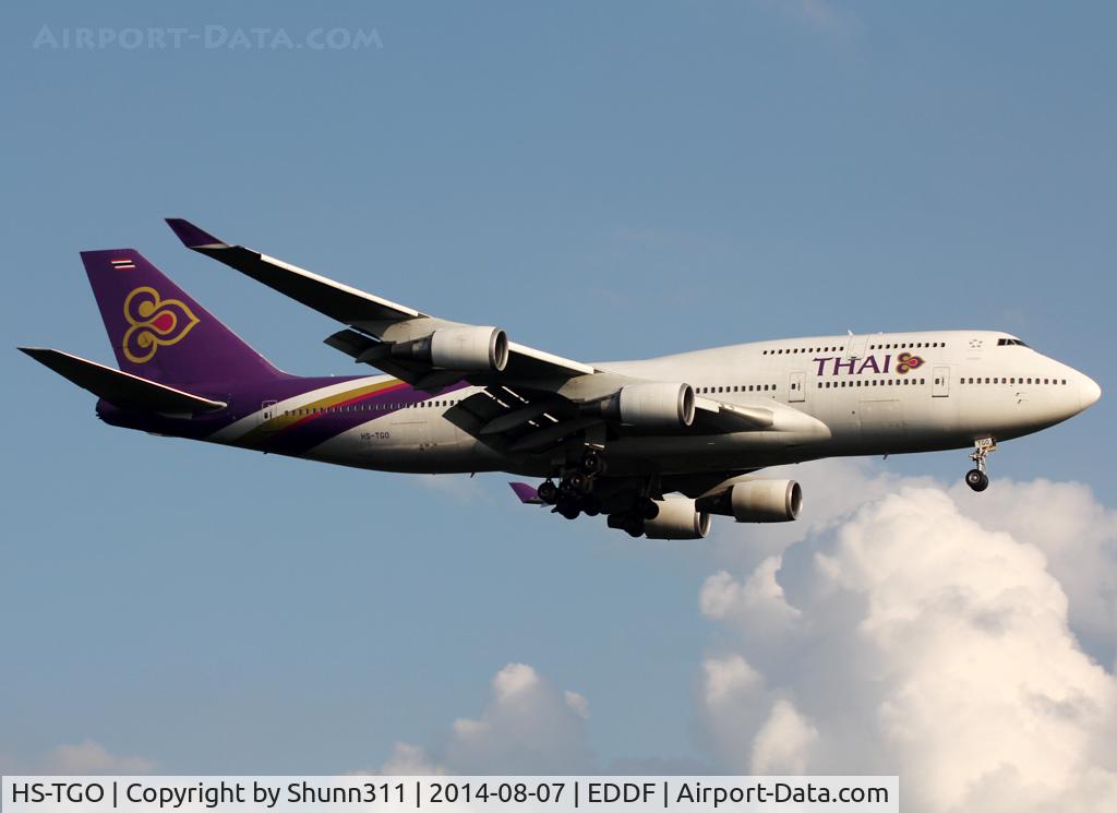 HS-TGO, 1993 Boeing 747-4D7 C/N 26609, Landing rwy 25L