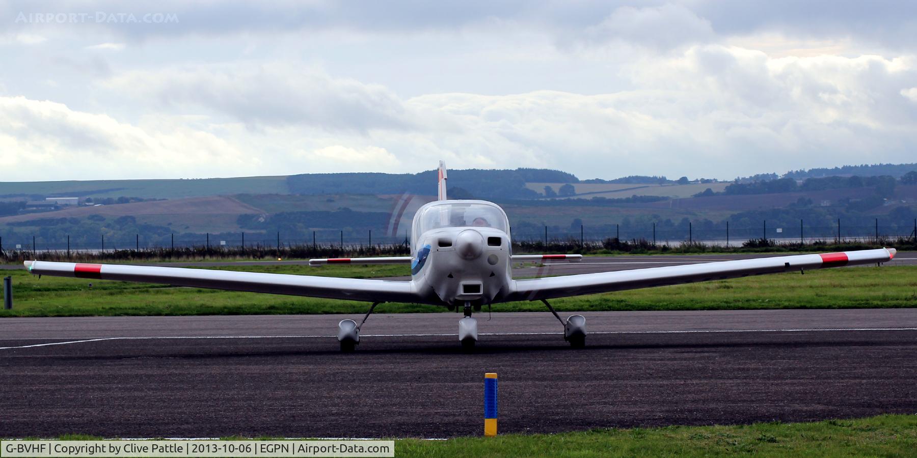 G-BVHF, 1994 Grob G-115D-2 C/N 82011, Front view at Dundee Riverside EGPN became G-ROBA in March 2016