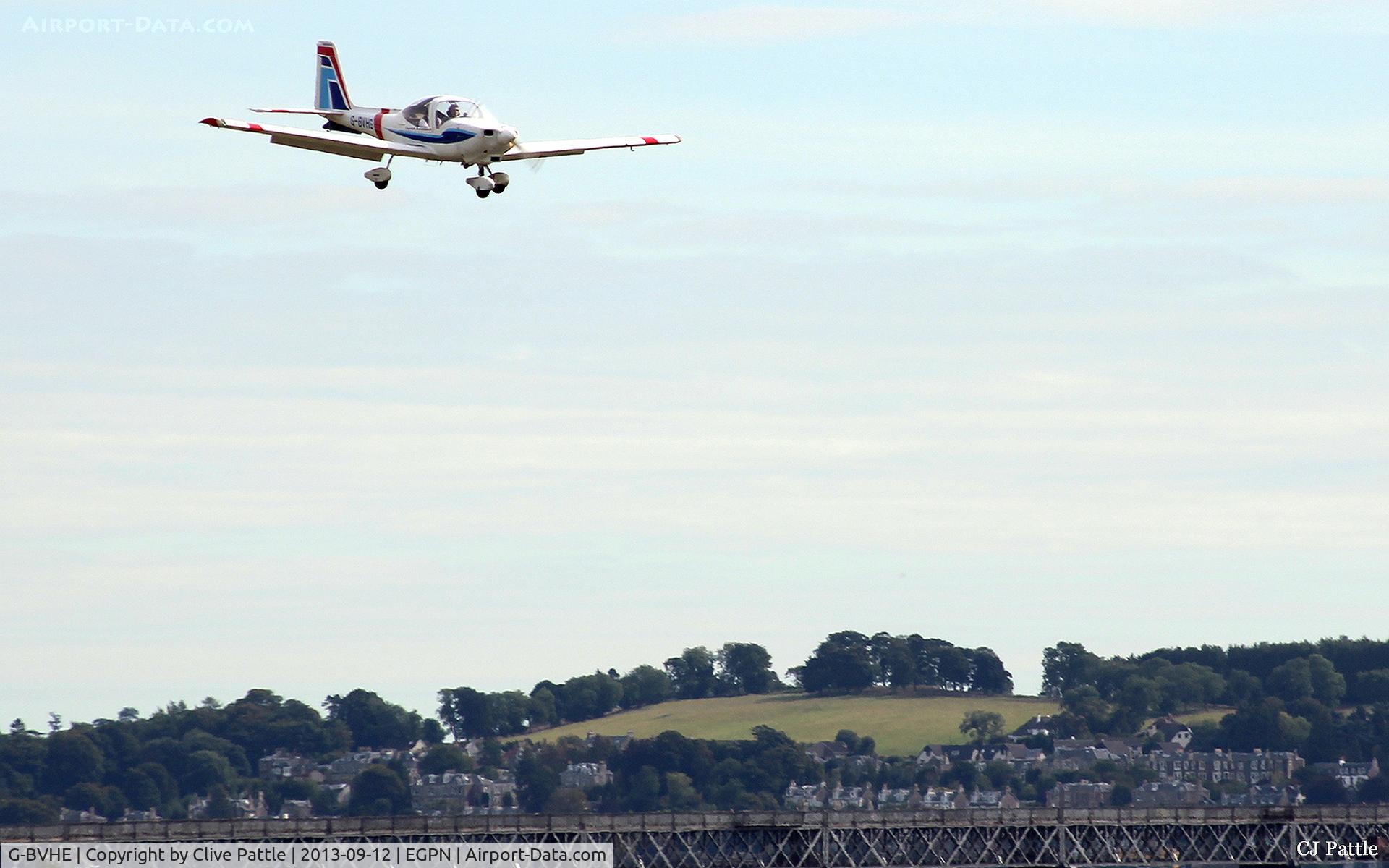 G-BVHE, 1994 Grob G-115D-2 C/N 82008, Grob Heron 'HE of Tayside Aviation makes a dive for the runway at Dundee Riverside