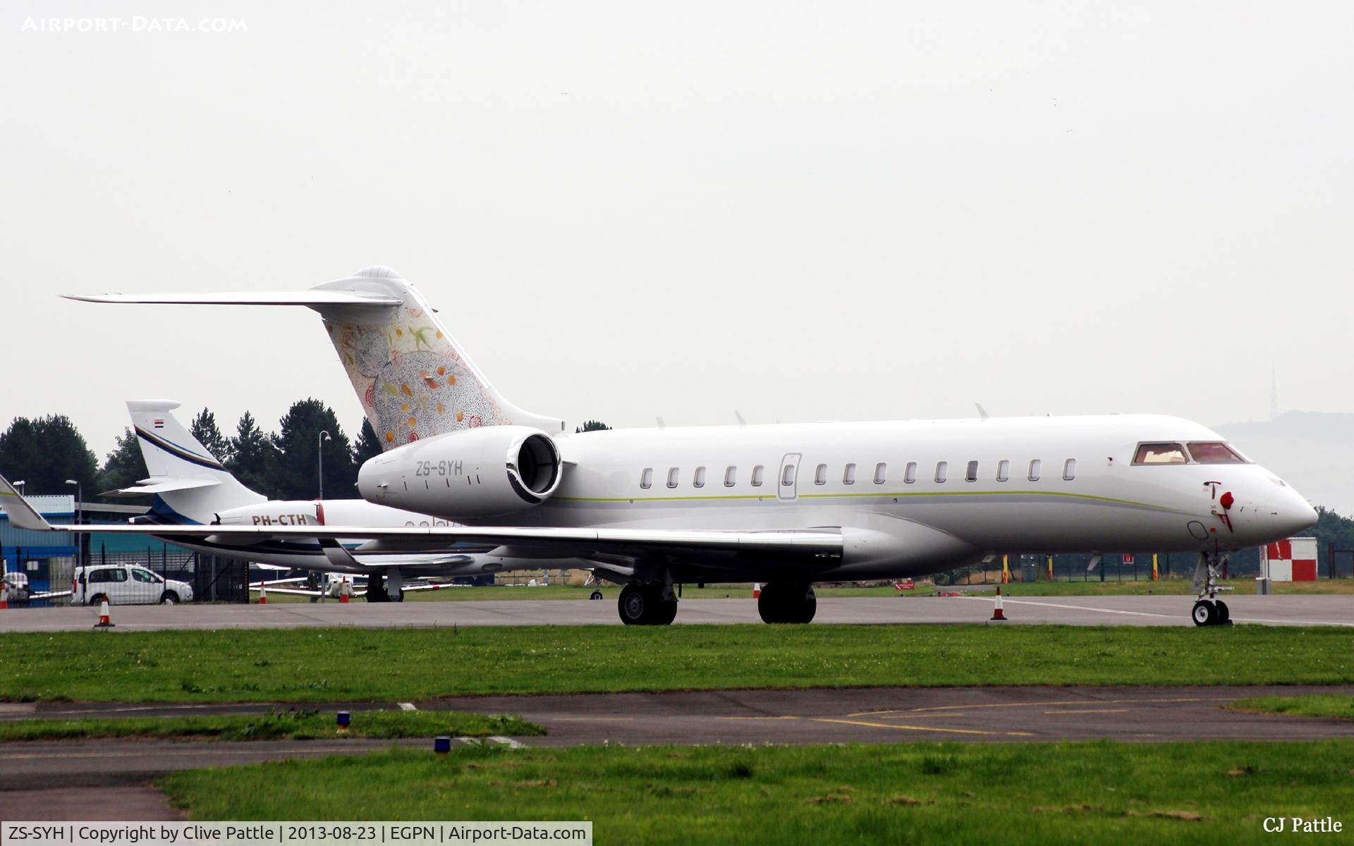 ZS-SYH, 2012 Bombardier BD-700-1A11 Global 6000 C/N 9470, On the apron at Dundee EGPN