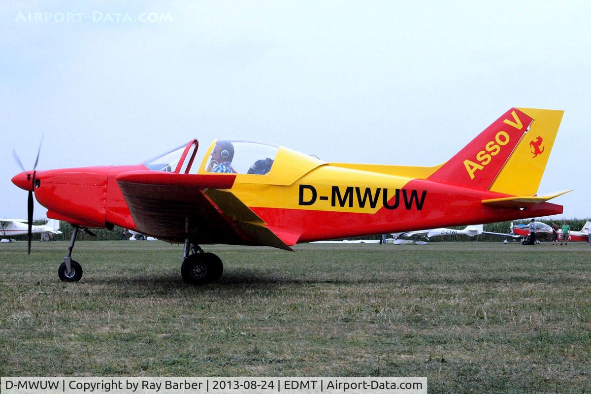 D-MWUW, Vidor Asso V Champion C/N 010, D-MWUW   Vidor Asso V  Champion [010] Tannheim~D 24/08/2013