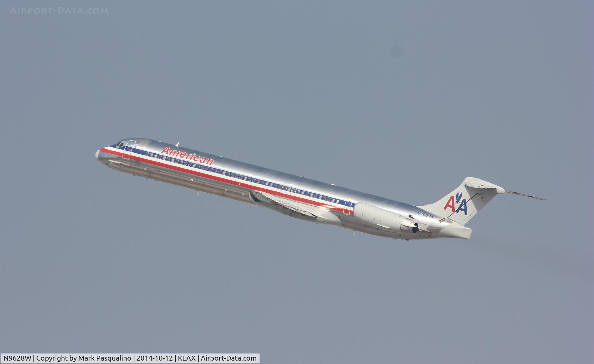 N9628W, 1998 McDonnell Douglas MD-83 (DC-9-83) C/N 53598, MD-83