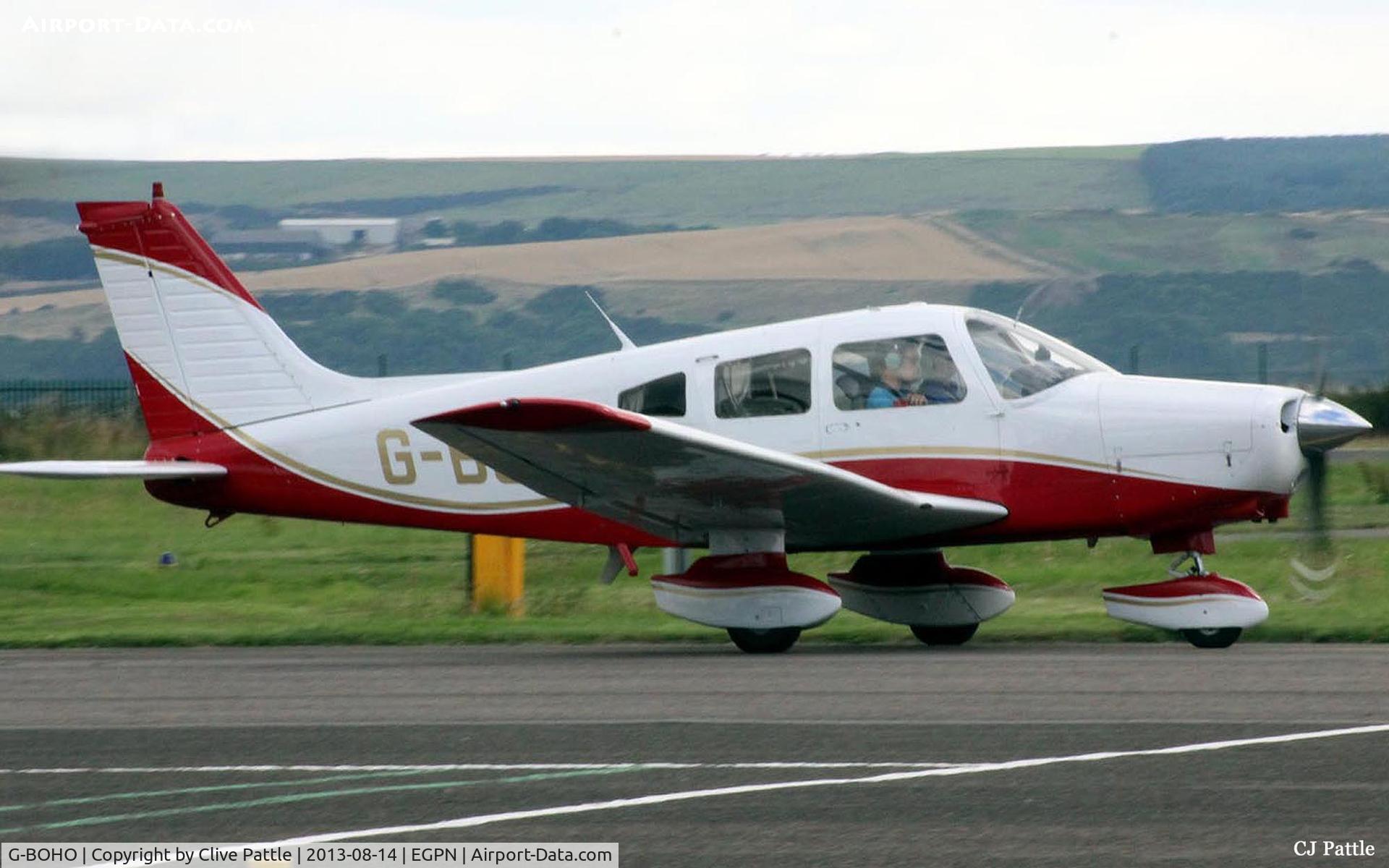G-BOHO, 1980 Piper PA-28-161 Cherokee Warrior II C/N 28-8016196, Taxy for take-off at Dundee