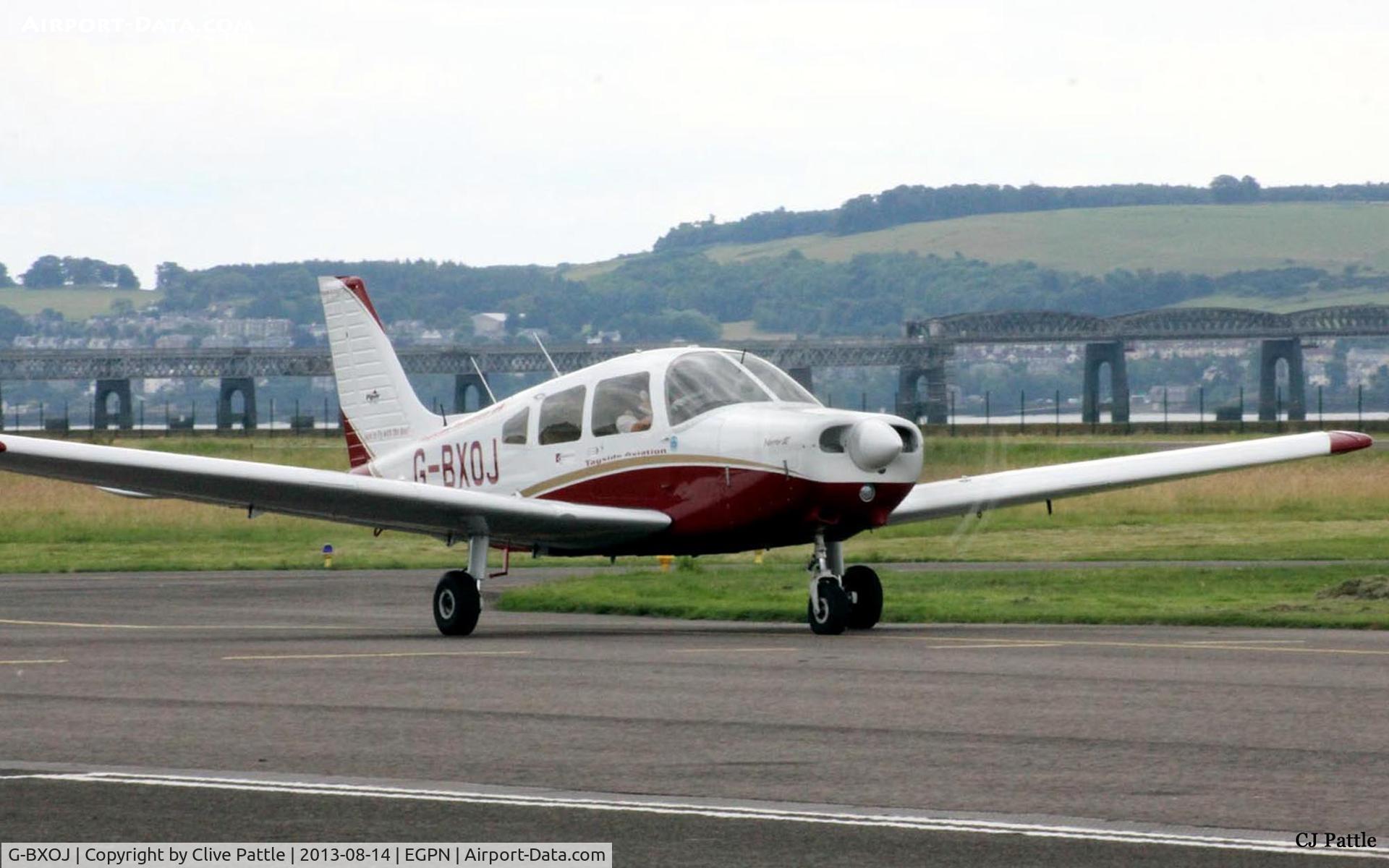 G-BXOJ, 1996 Piper PA-28-161 Warrior III C/N 2842010, Taxy at Dundee Riverside EGPN