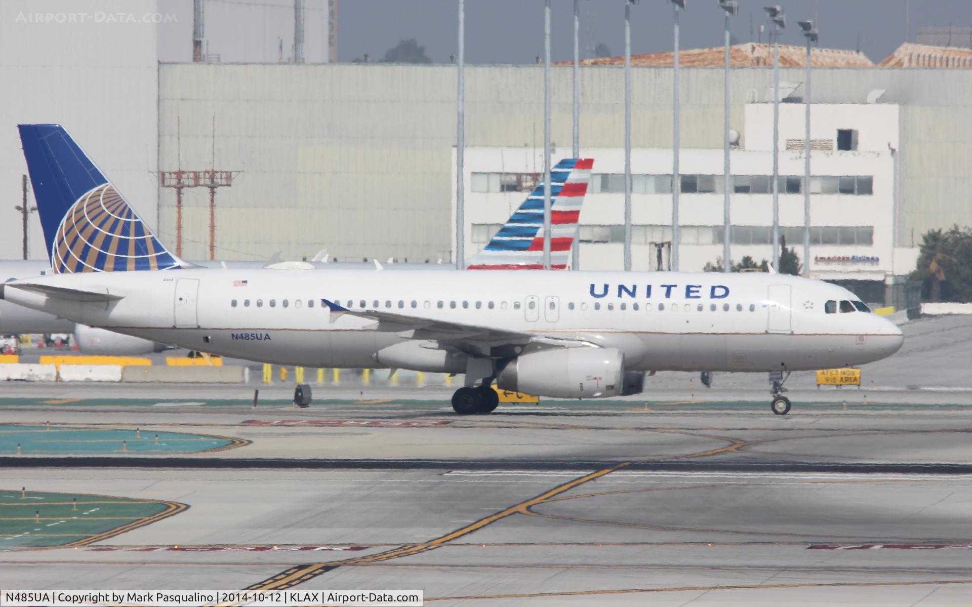 N485UA, 2001 Airbus A320-232 C/N 1617, Airbus A320
