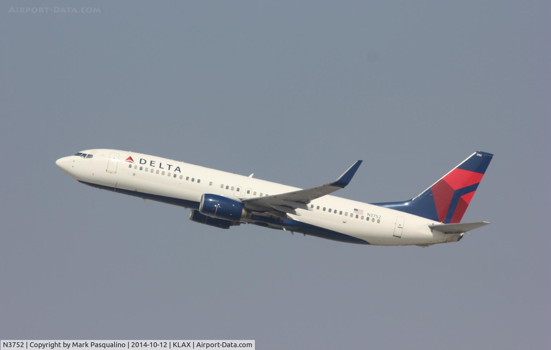 N3752, 2001 Boeing 737-832 C/N 30492, Boeing 737-800