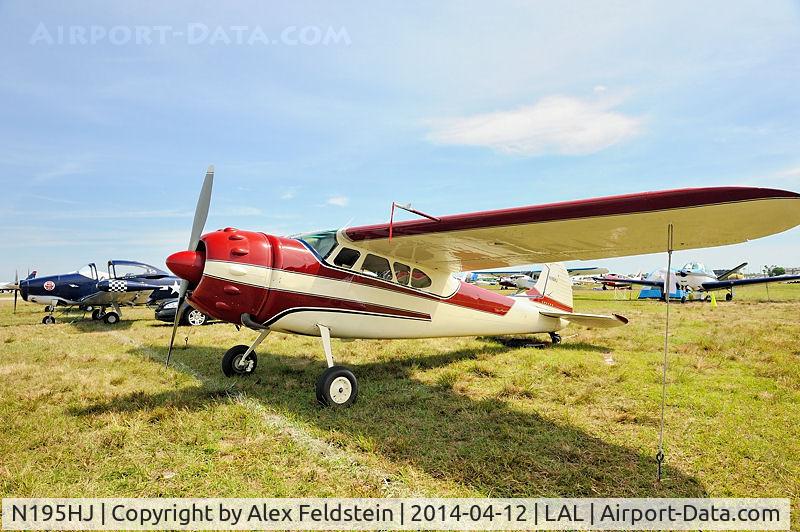 N195HJ, 1952 Cessna 195B Businessliner C/N 7880, Sun-N-Fun