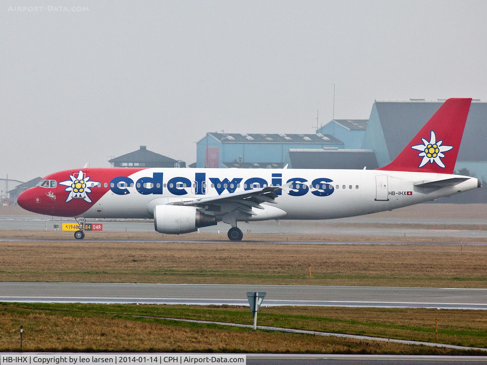 HB-IHX, 1998 Airbus A320-214 C/N 0942, Copenhagen 14.1.14
