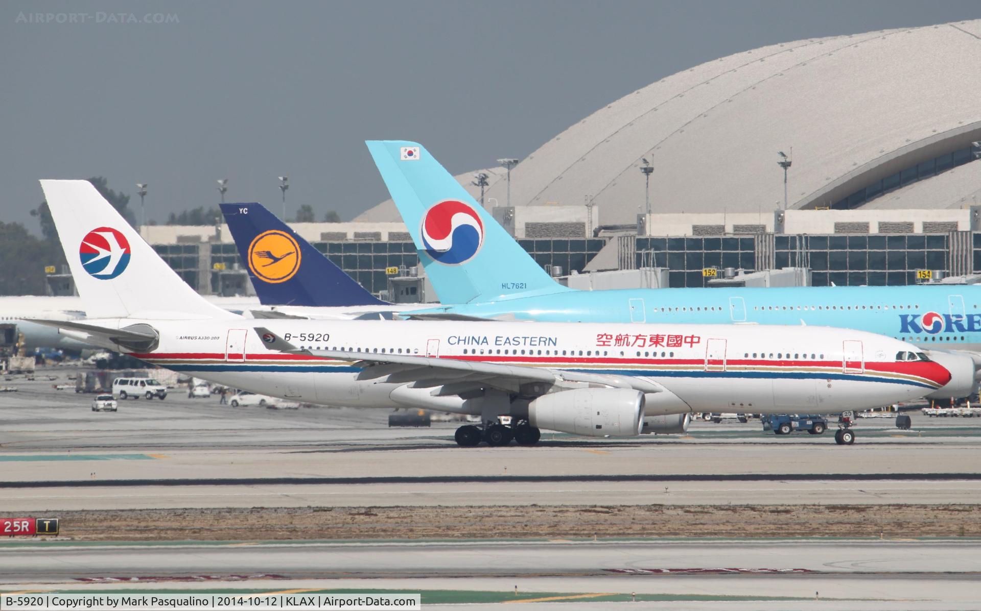 B-5920, 2012 Airbus A330-243 C/N 1375, Airbus A330-200
