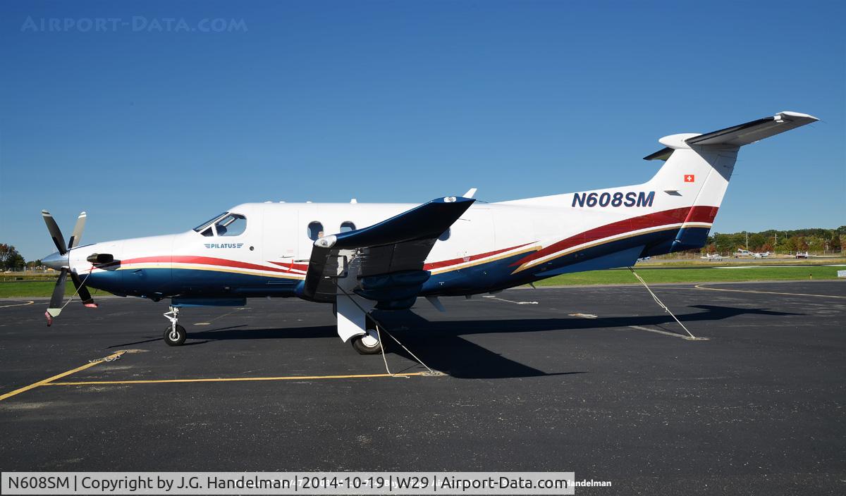N608SM, 2006 Pilatus PC-12/47 C/N 734, At Bay Bridge Airport MD.