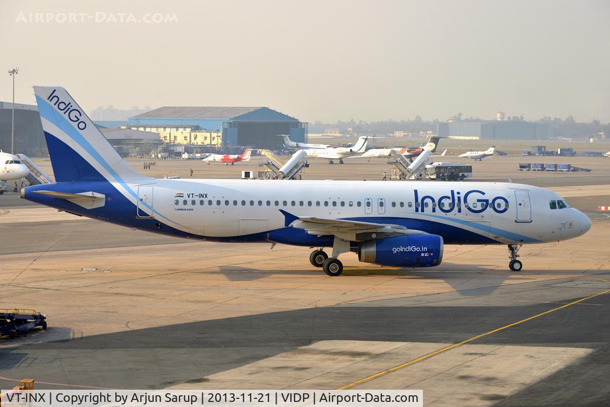VT-INX, Airbus A320-232 C/N 3782, Taxiing into IGIA T-1.