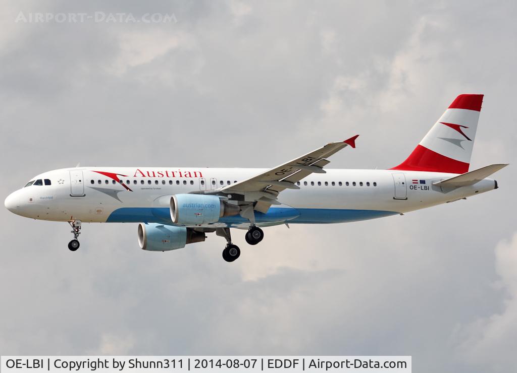 OE-LBI, 2003 Airbus A320-214 C/N 1937, Landing rwy 25L