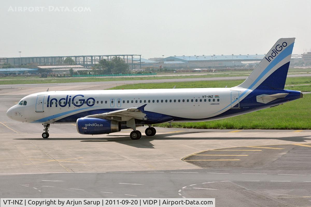VT-INZ, 2009 Airbus A320-232 C/N 3943, Taxiing out of IGIA T-1.