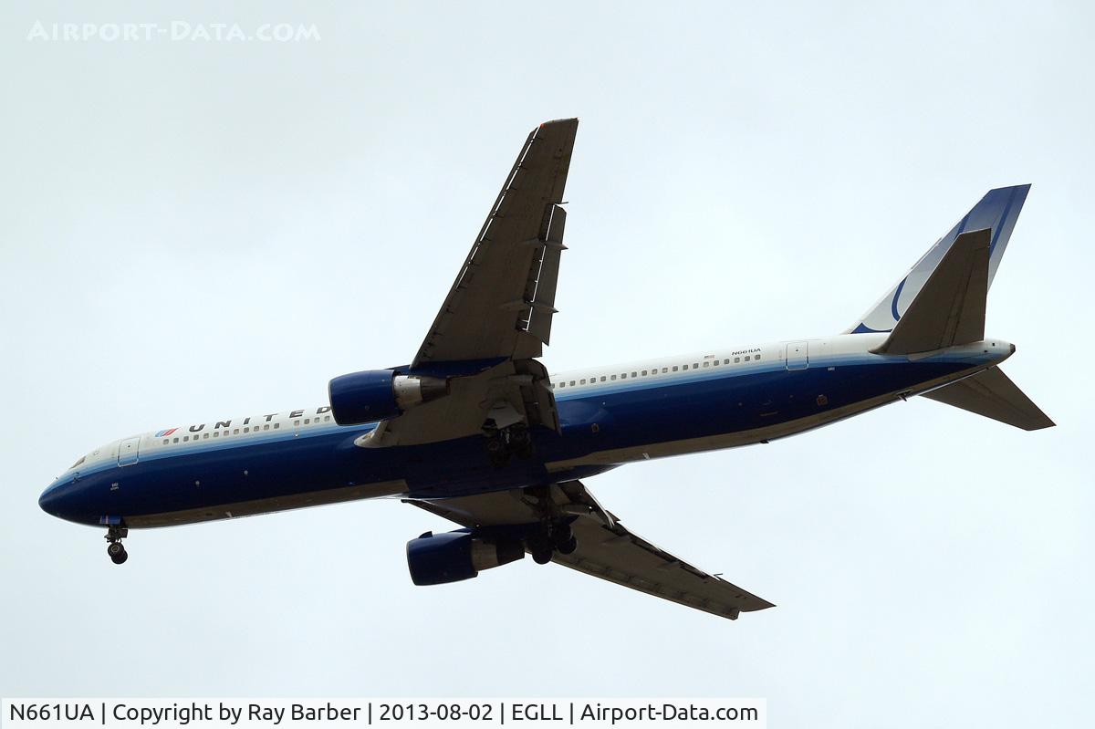 N661UA, 1993 Boeing 767-322 C/N 27158, Boeing 767-322ER [27158] (United Airlines) Home~G 02/08/2013. On approach 27R.