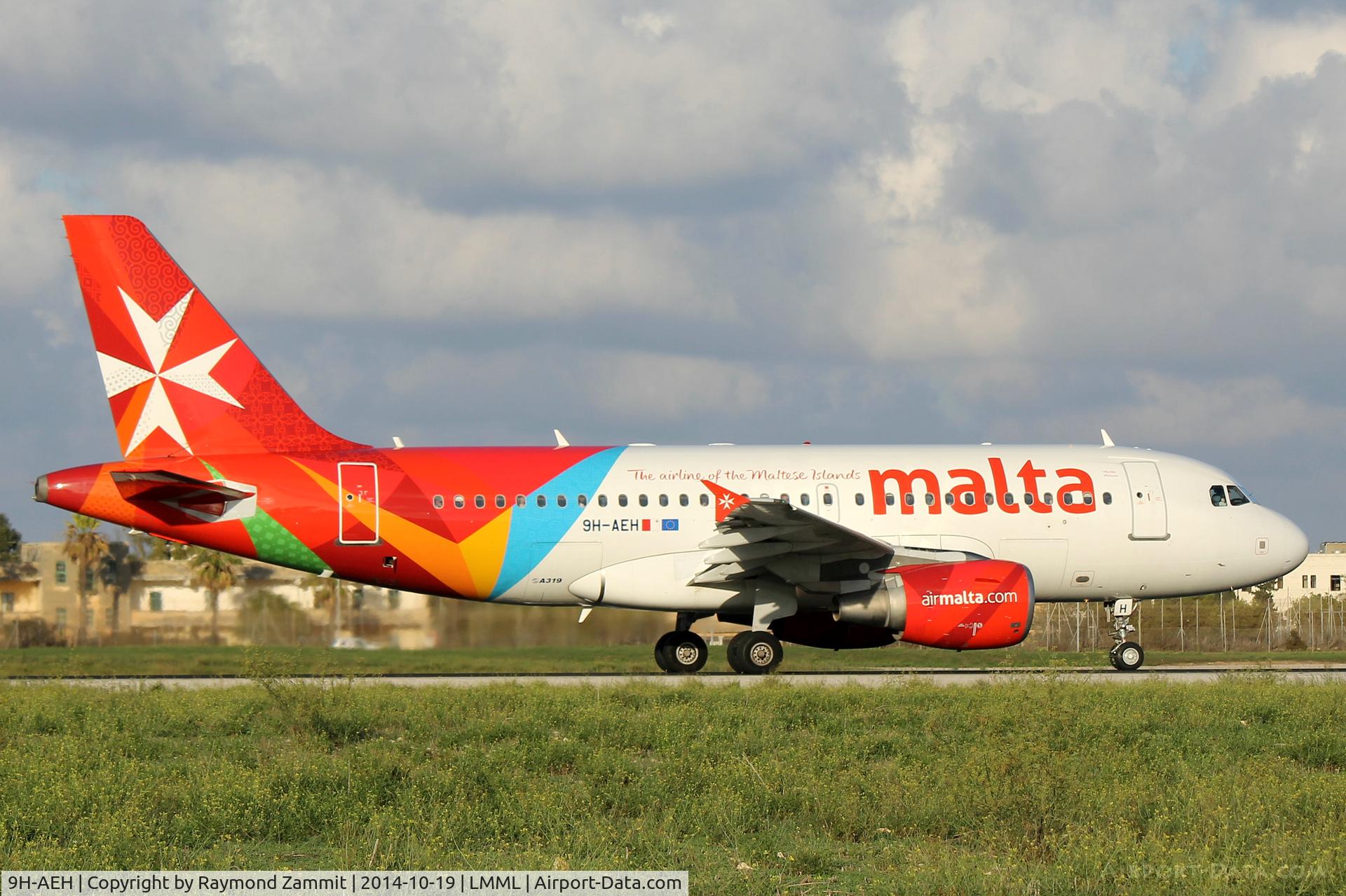 9H-AEH, 2004 Airbus A319-111 C/N 2122, A319 9H-AEH Air Malta