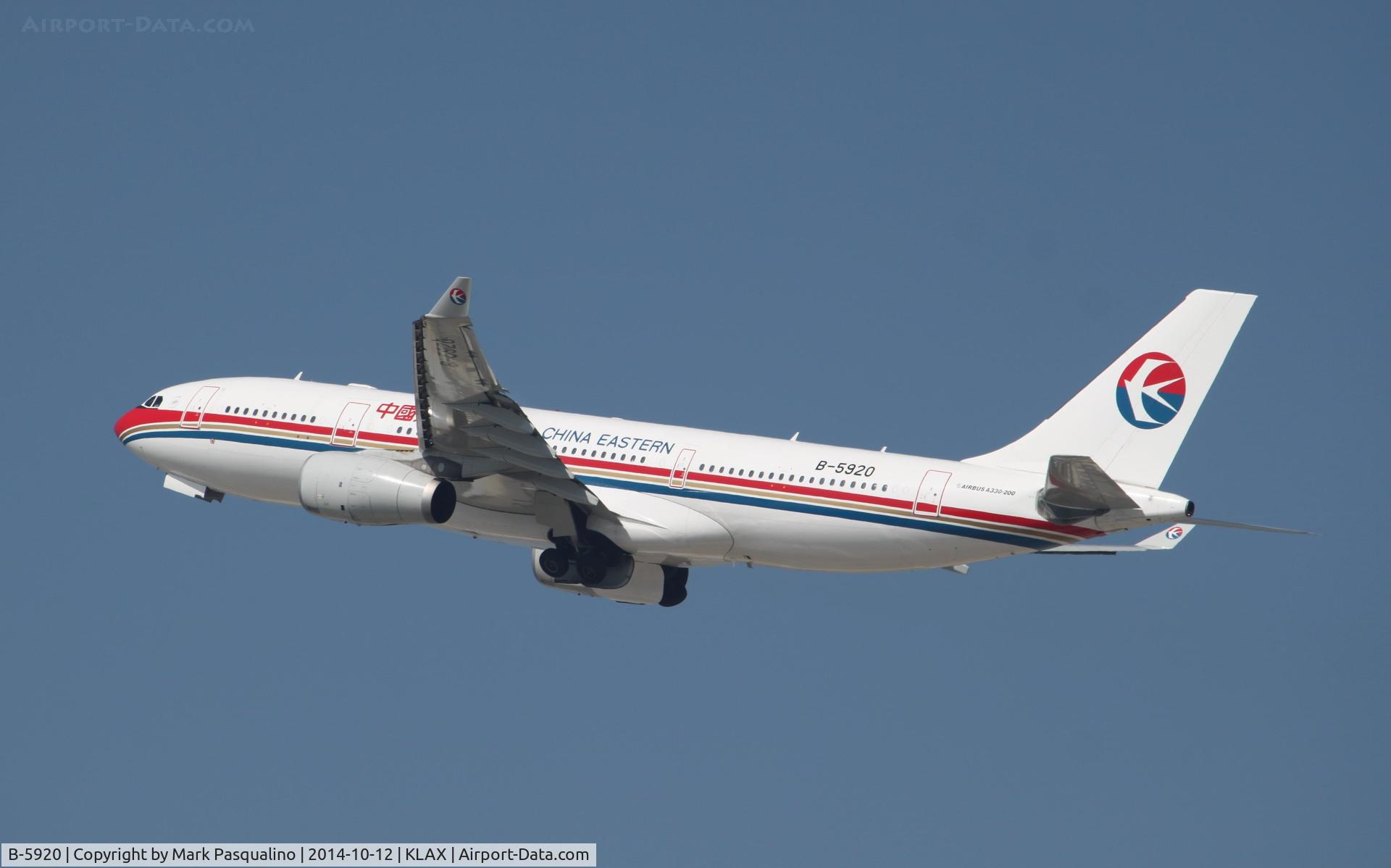 B-5920, 2012 Airbus A330-243 C/N 1375, Airbus A330-200
