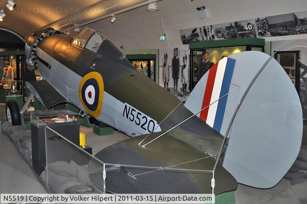 N5520, 1940 Gloster Sea Gladiator C/N Not found N5519, at Malta