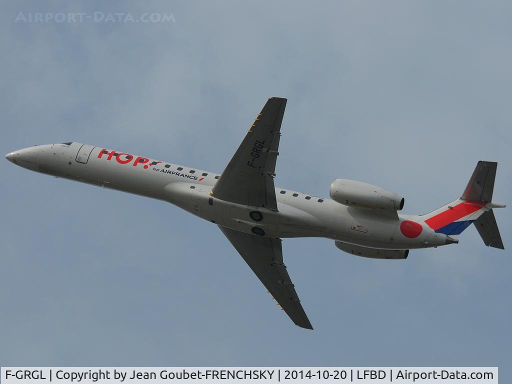 F-GRGL, 2001 Embraer EMB-145EU (ERJ-145EU) C/N 145375, HOP 3206 take off to Nantes