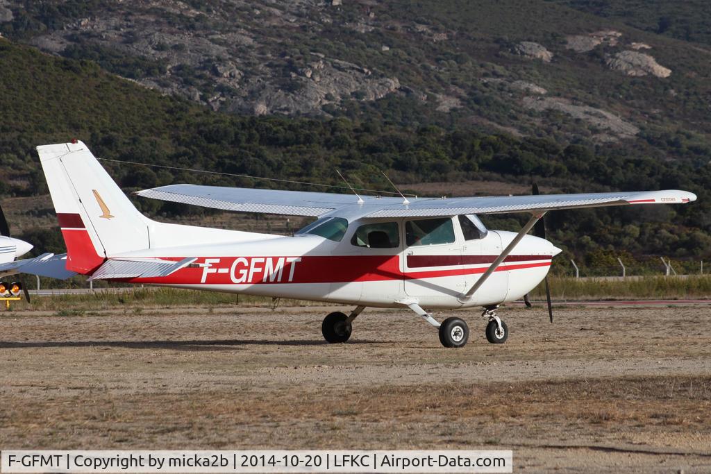 F-GFMT, Reims F172N Skyhawk C/N 172-68481, Parked