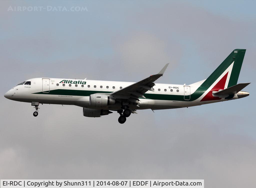 EI-RDC, 2012 Embraer 175STD (ERJ-170-200STD) C/N 17000333, Landing rwy 25L