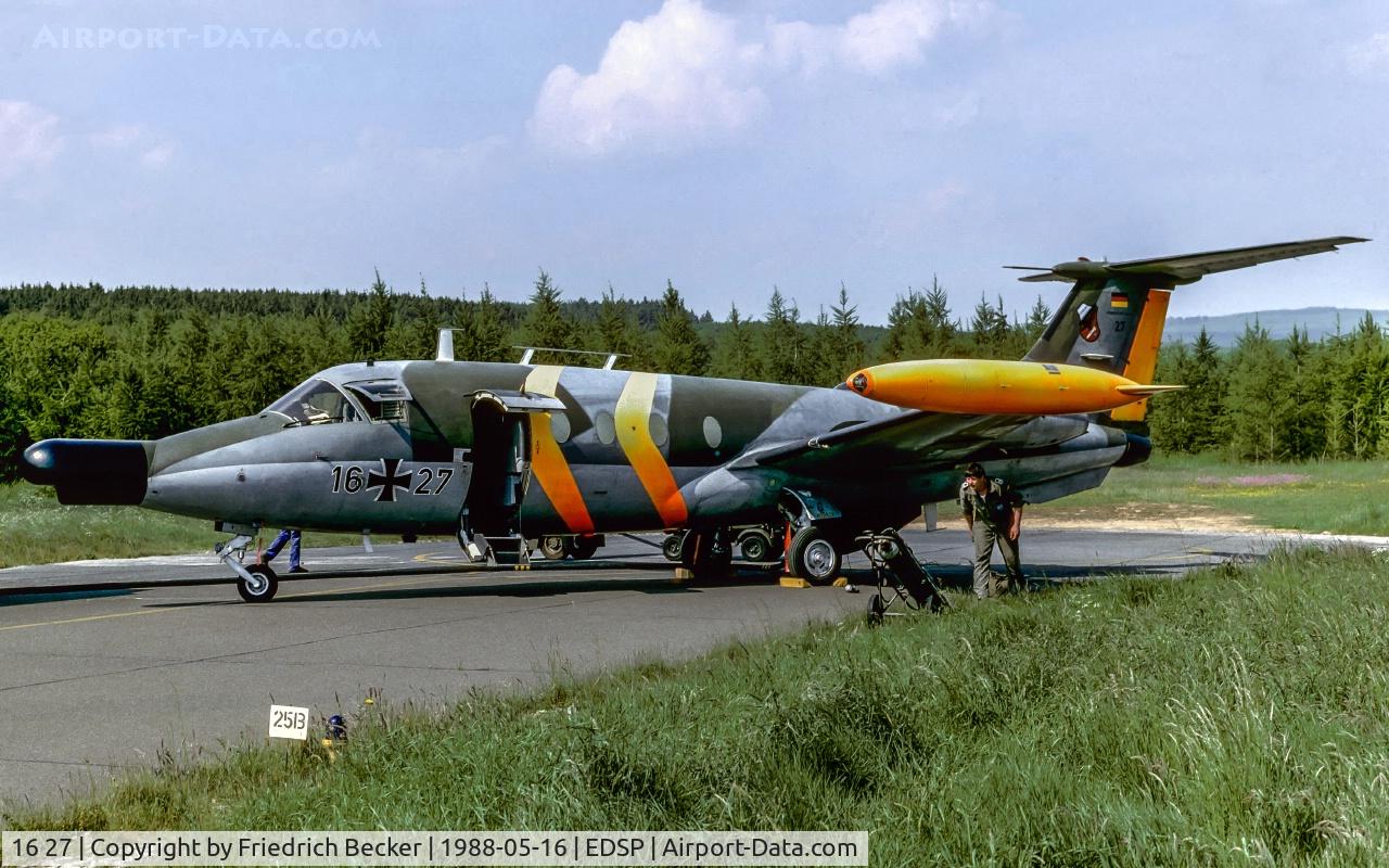 16 27, Hamburger Flugzeugbau HFB 320 Hansa Jet C/N 1064, transient at Fliegerhorst Pferdsfeld