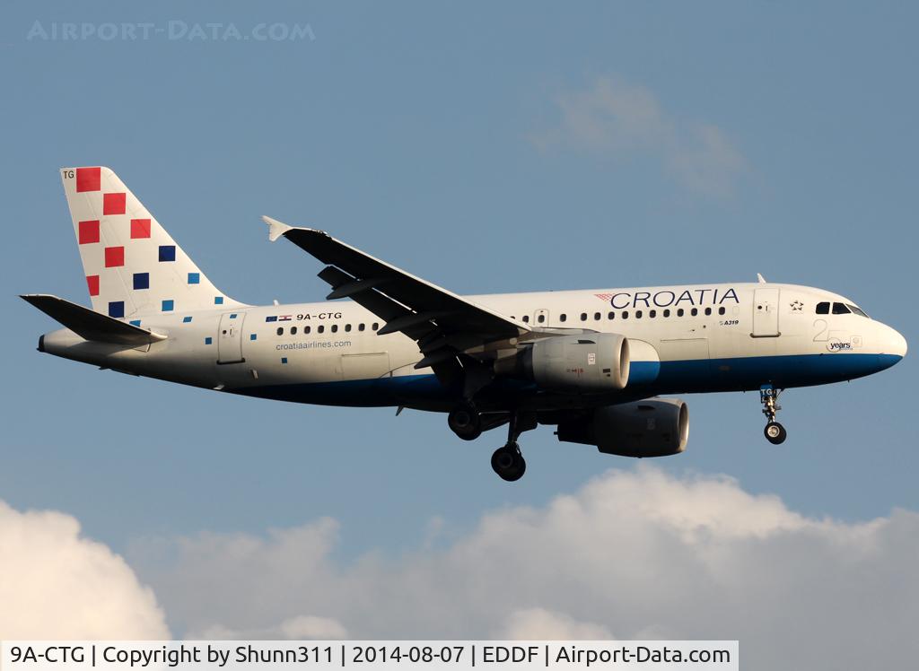 9A-CTG, 1998 Airbus A319-112 C/N 767, Landing rwy 25L