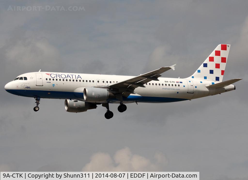 9A-CTK, 2000 Airbus A320-214 C/N 1237, Landing rwy 25L