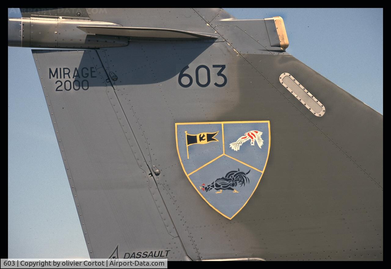 603, Dassault Mirage 2000D C/N 394, tail insigna