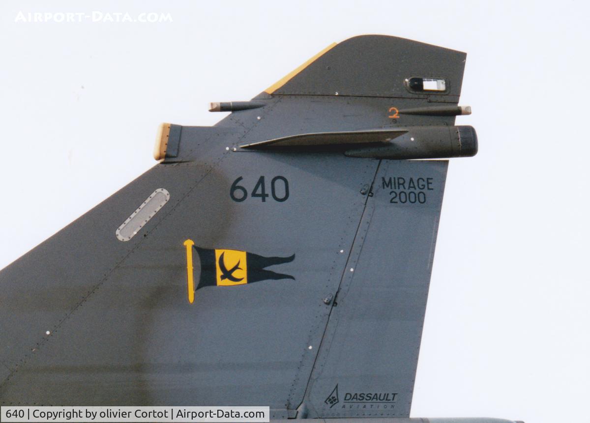 640, Dassault Mirage 2000D C/N 446, tail insigna, 1997