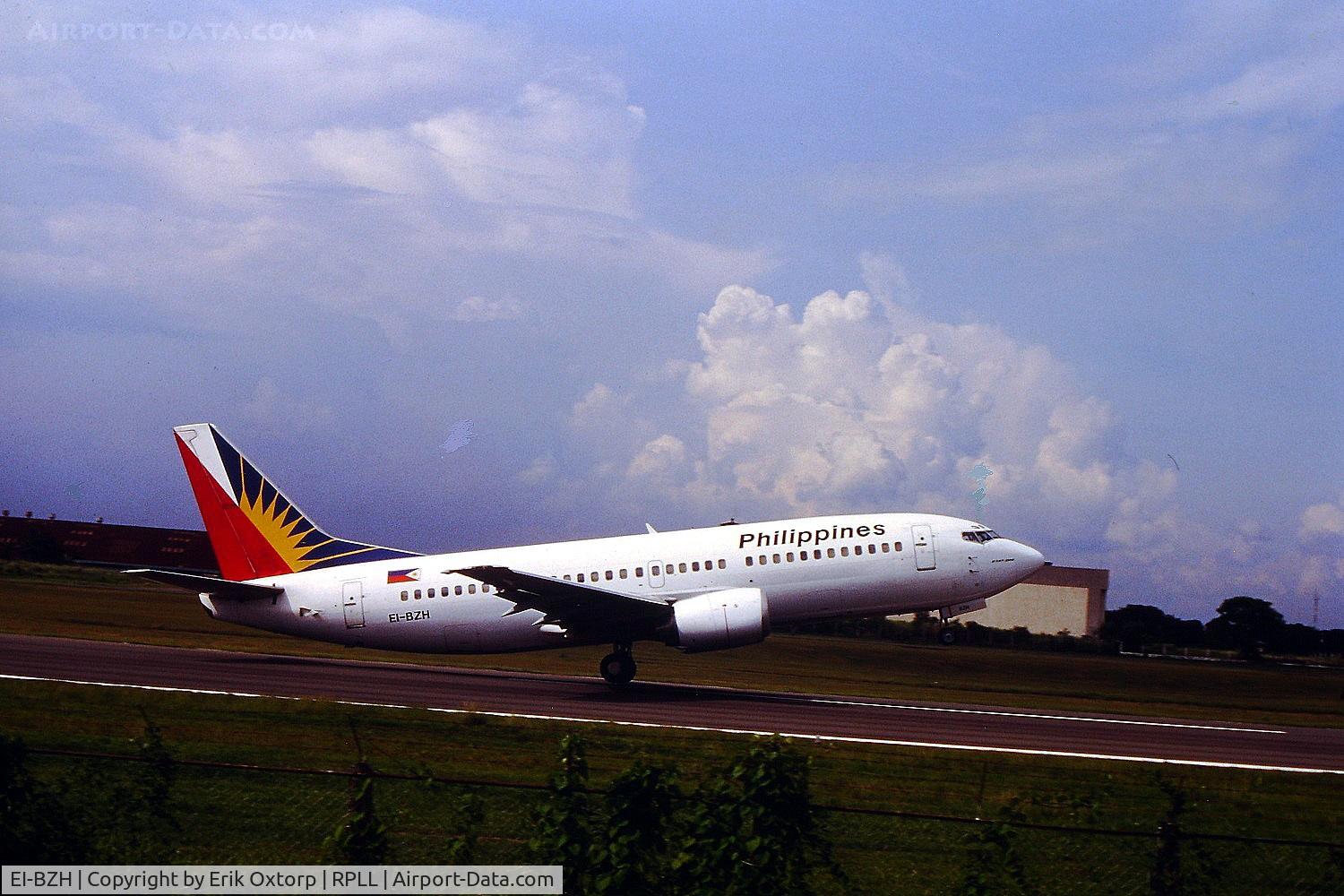 EI-BZH, 1989 Boeing 737-3Y0 C/N 24546, EI-BZH in MNL 1994-06