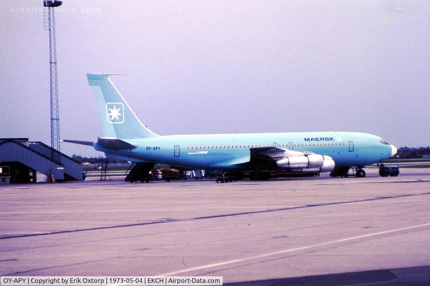 OY-APY, 1961 Boeing 720-051B C/N 18421, OY-APY in CPH 1973-05-04