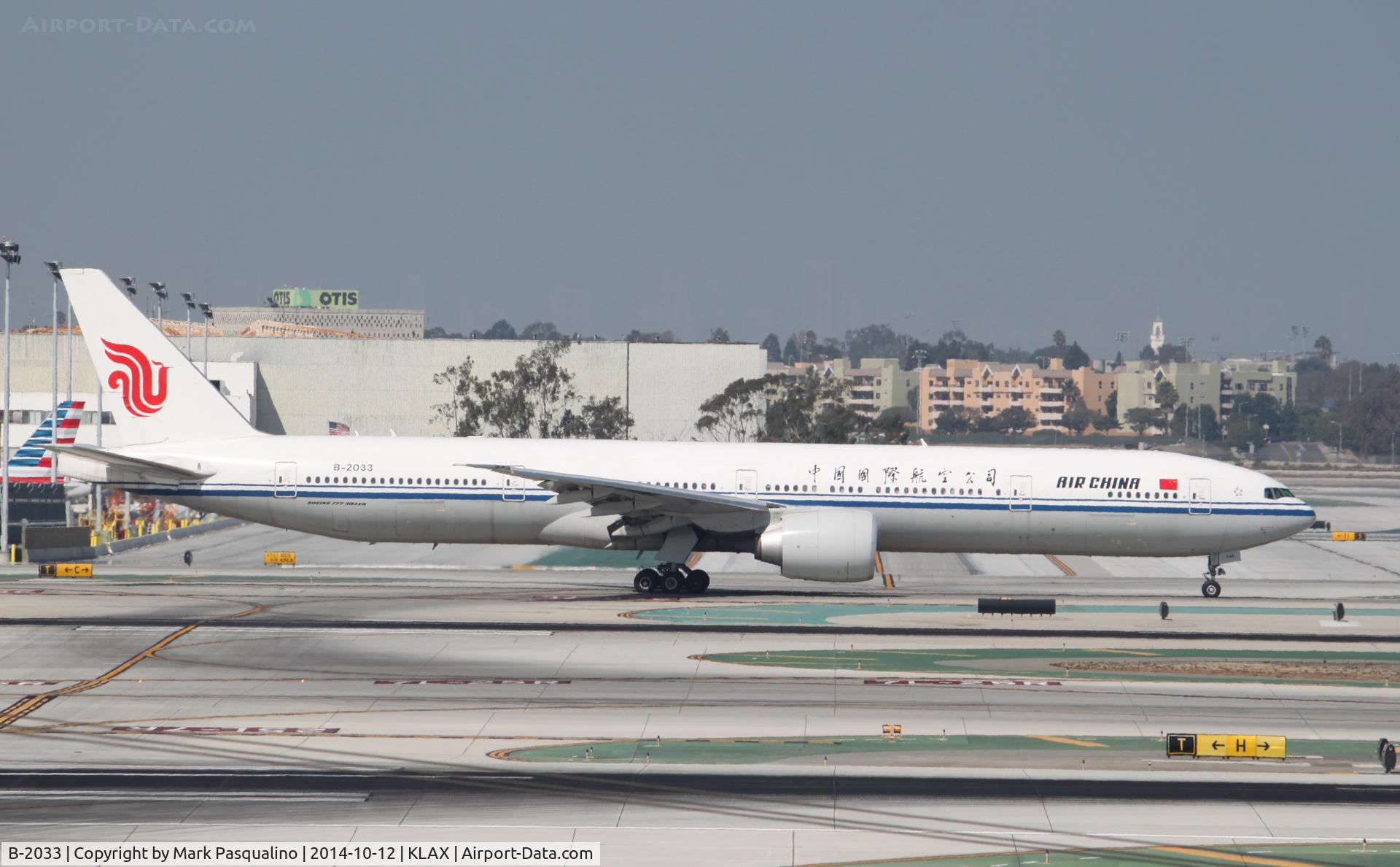 B-2033, 2012 Boeing 777-39L/ER C/N 38673, Boeing 777-300ER