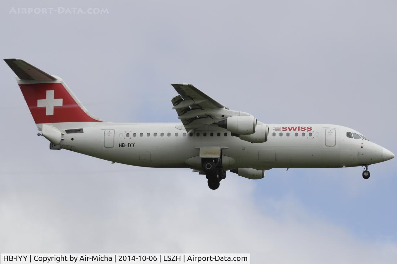 HB-IYY, 1998 British Aerospace Avro 146-RJ100 C/N E3339, Swissair