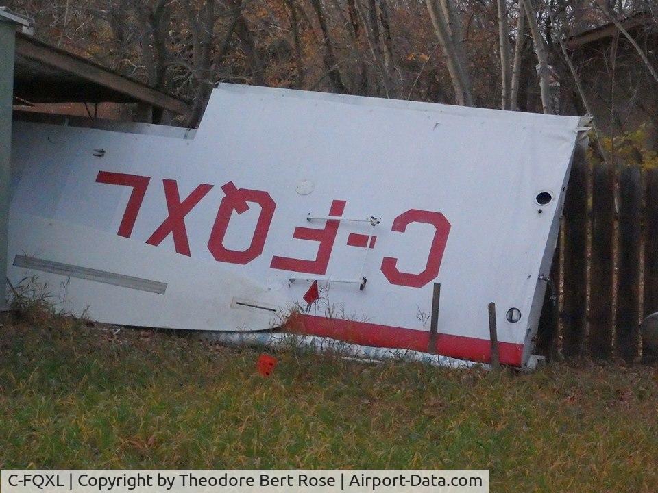 C-FQXL, 1947 Taylorcraft BC-12D C/N 6473, The wings have been removed from QXL