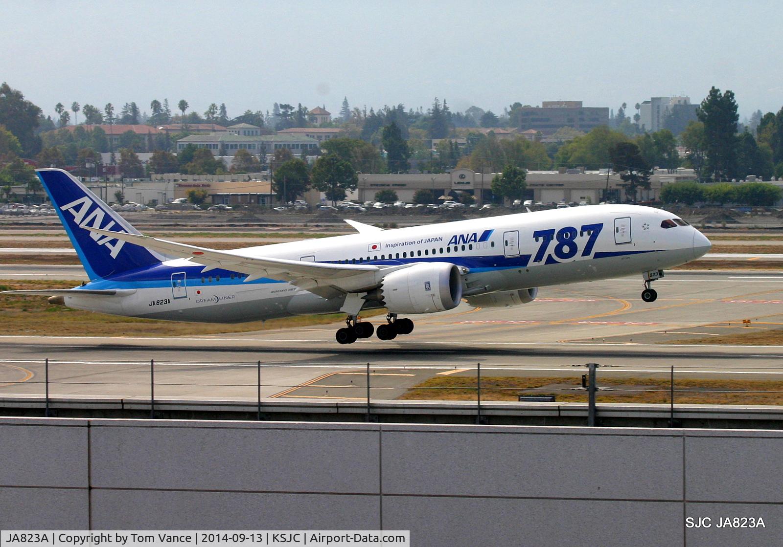 JA823A, 2013 Boeing 787-8 Dreamliner C/N 42246, 787-8 departing San Jose CA USA for Tokyo-Narita JApan