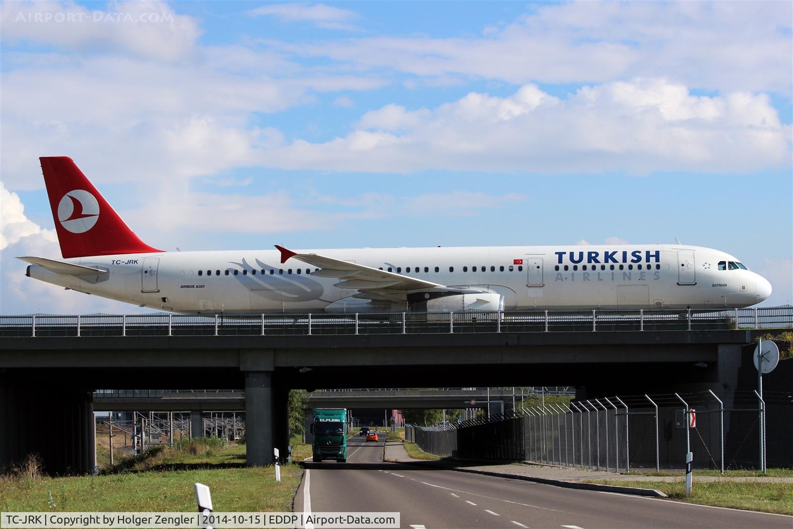 TC-JRK, 2008 Airbus A321-231 C/N 3525, Arrival from IST on taxi to apron 1.....