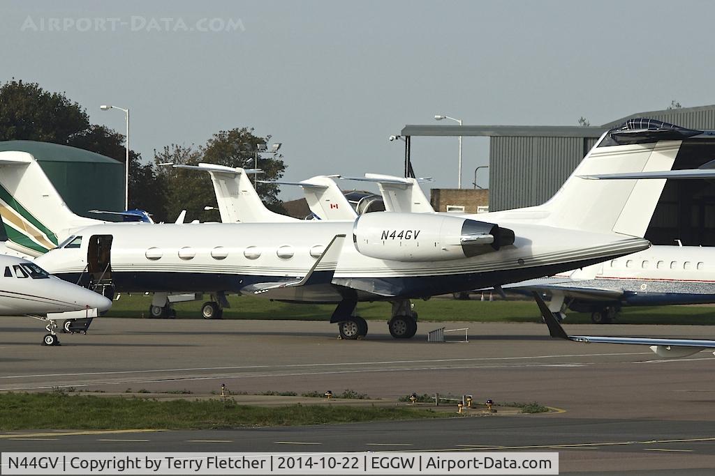 N44GV, 1997 Gulfstream Aerospace G-IV C/N 1305, 1997 Gulfstream Aerospace G-IV, c/n: 1305 at Luton
