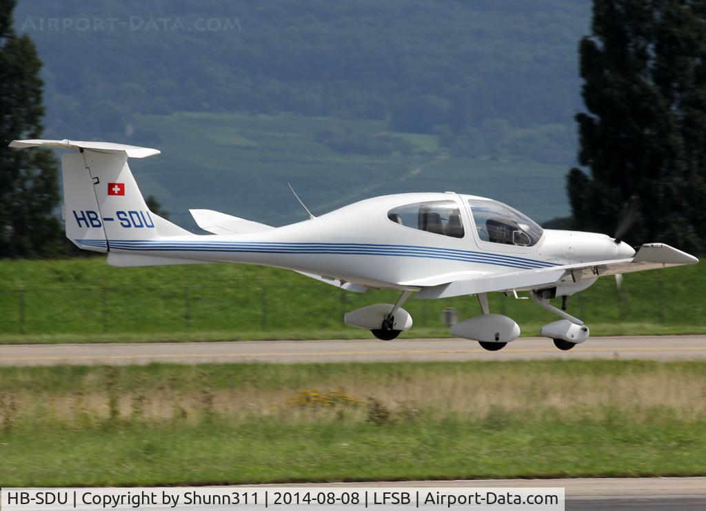 HB-SDU, 2002 Diamond DA-40 Diamond Star C/N 40.248, Landing rwy 16