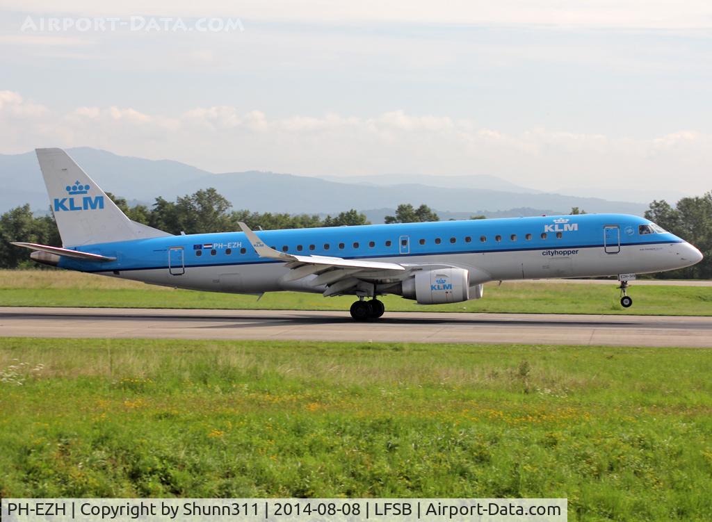 PH-EZH, 2009 Embraer 190LR (ERJ-190-100LR) C/N 19000319, Landing rwy 16