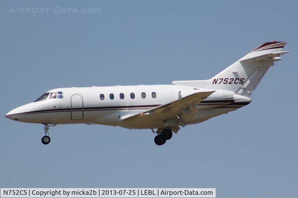 N752CS, 1996 Raytheon Hawker 800 C/N 258323, Landing