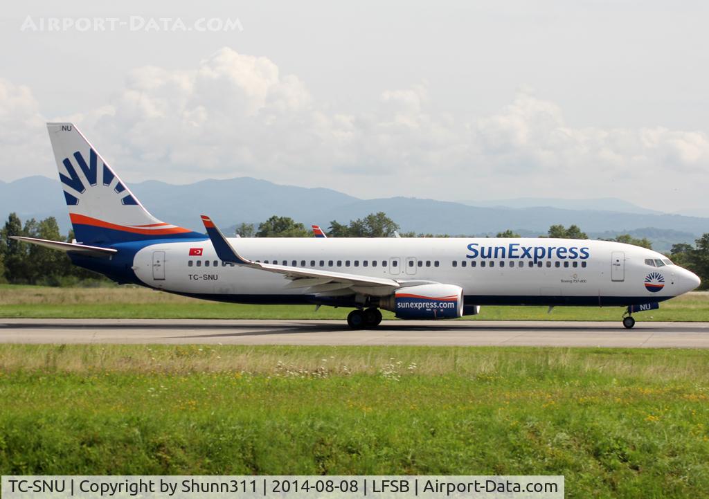 TC-SNU, 2010 Boeing 737-8HC C/N 40756, Taking off rwy 16