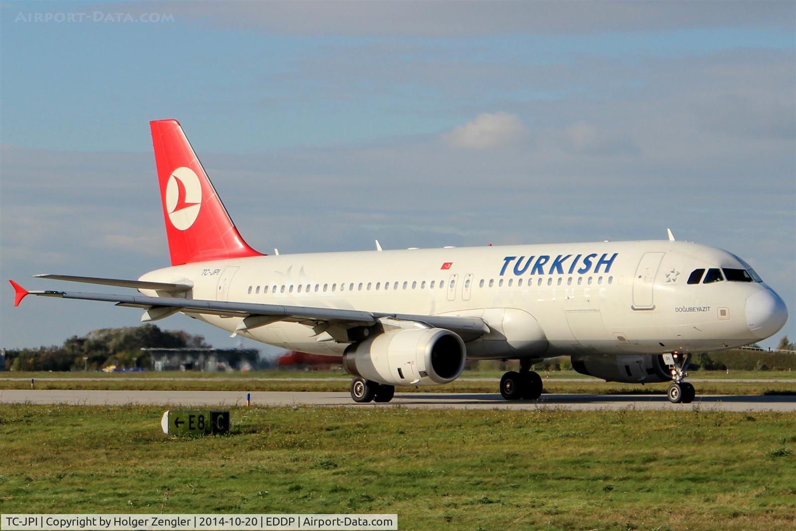 TC-JPI, 2007 Airbus A320-232 C/N 3208, Todays IST shuttle on taxi to holding point 26R....