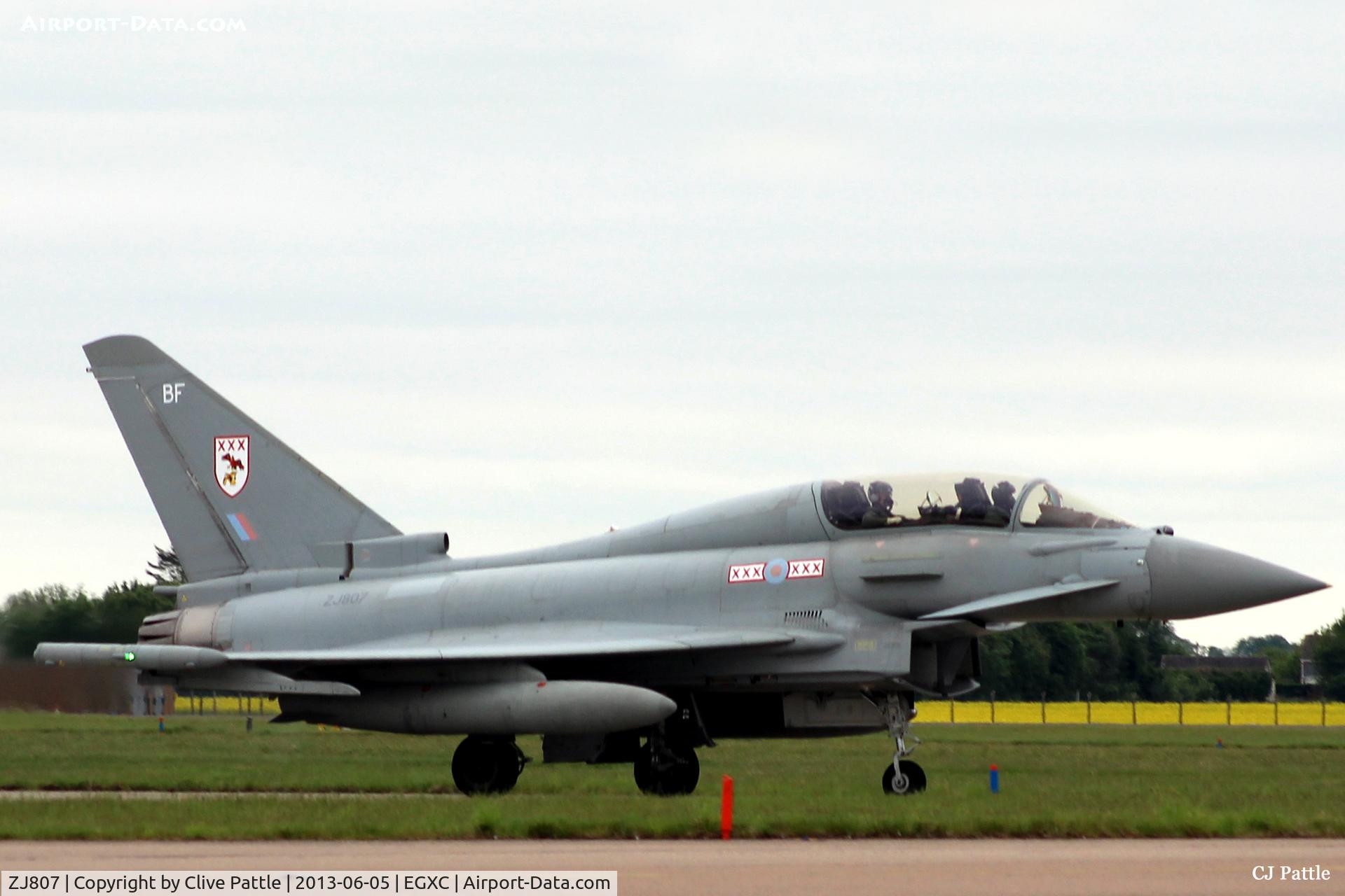 ZJ807, 2003 Eurofighter EF-2000 Typhoon T3 C/N 0025/BT008, Taxy for departure at RAF Coningsby