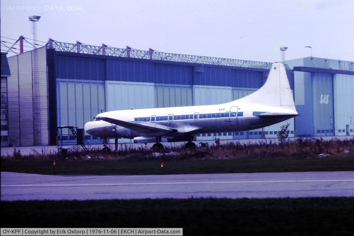 OY-KPF, 1958 Convair 440 Metropolitan C/N 502, ex. OY-KPF in CPH 1976-11-06