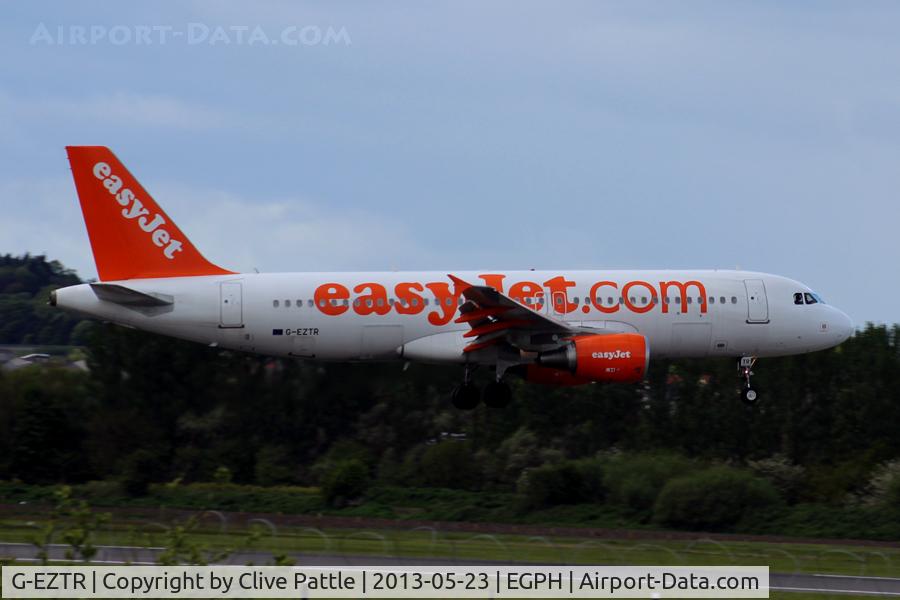 G-EZTR, 2010 Airbus A320-214 C/N 4179, About to touch down at Edinburgh